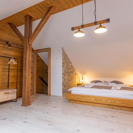 Miracle Seasons Aparthotel Lipótszentmiklós Kültér fotó