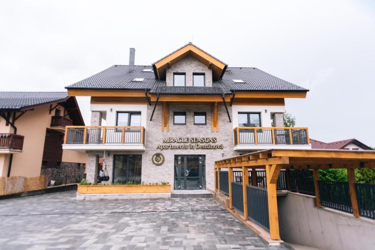 Miracle Seasons Aparthotel Lipótszentmiklós Kültér fotó