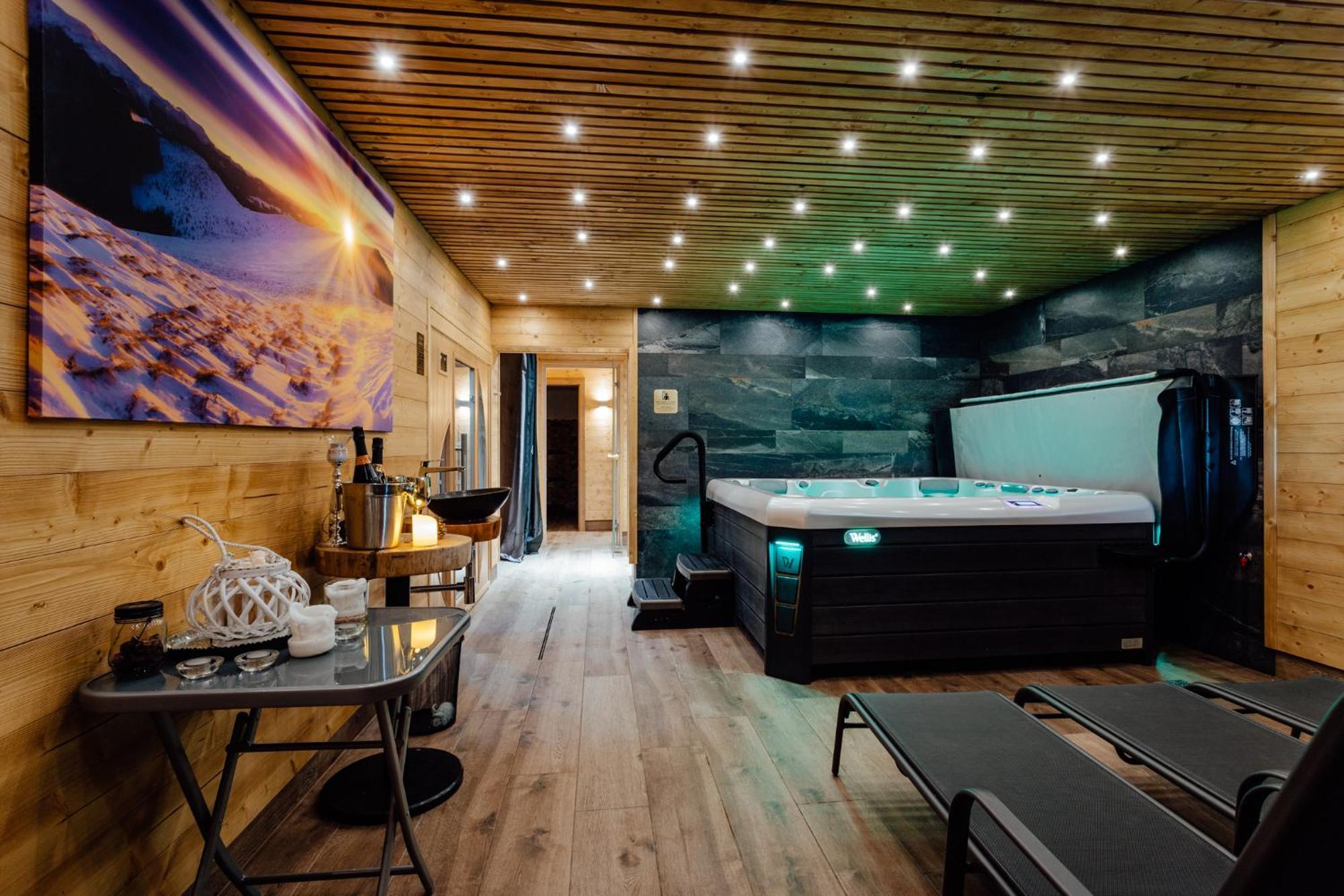 Miracle Seasons Aparthotel Lipótszentmiklós Kültér fotó