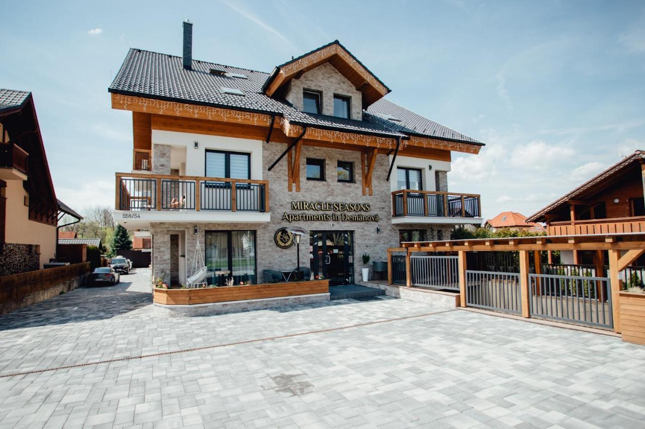 Miracle Seasons Aparthotel Lipótszentmiklós Kültér fotó